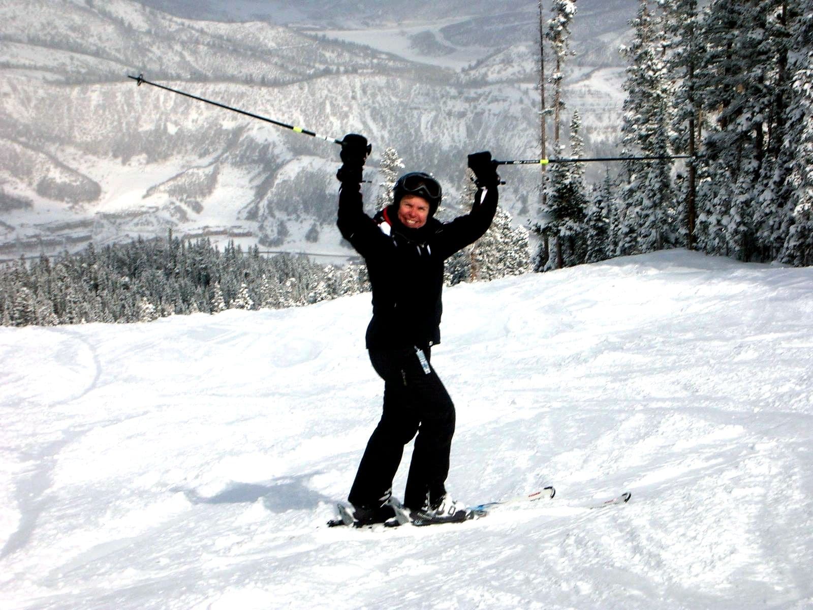 Cecilia esquiando en Courchevel